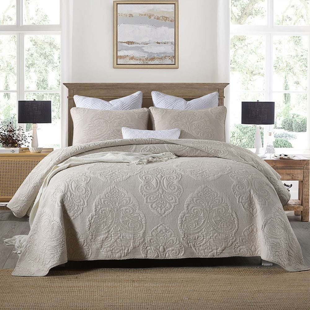 Quilted bed cover, three-piece sheets, white quilted sheets - available at Sparq Mart